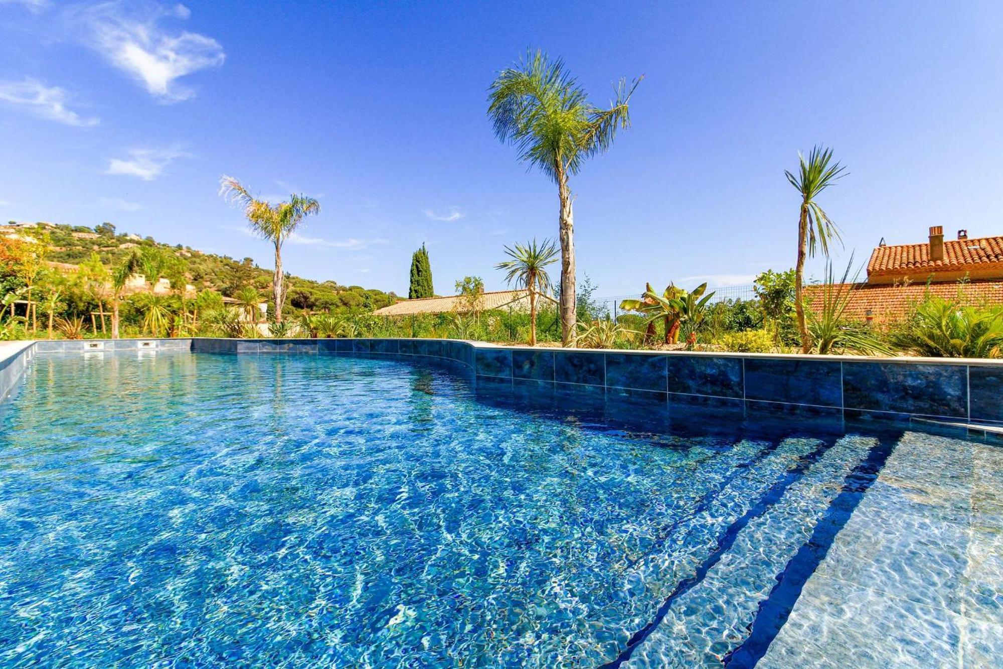 Select' - T2 A Saint-clair Au Lavandou Dans Neuve Avec Piscine - 180sud-b12 Appartement *